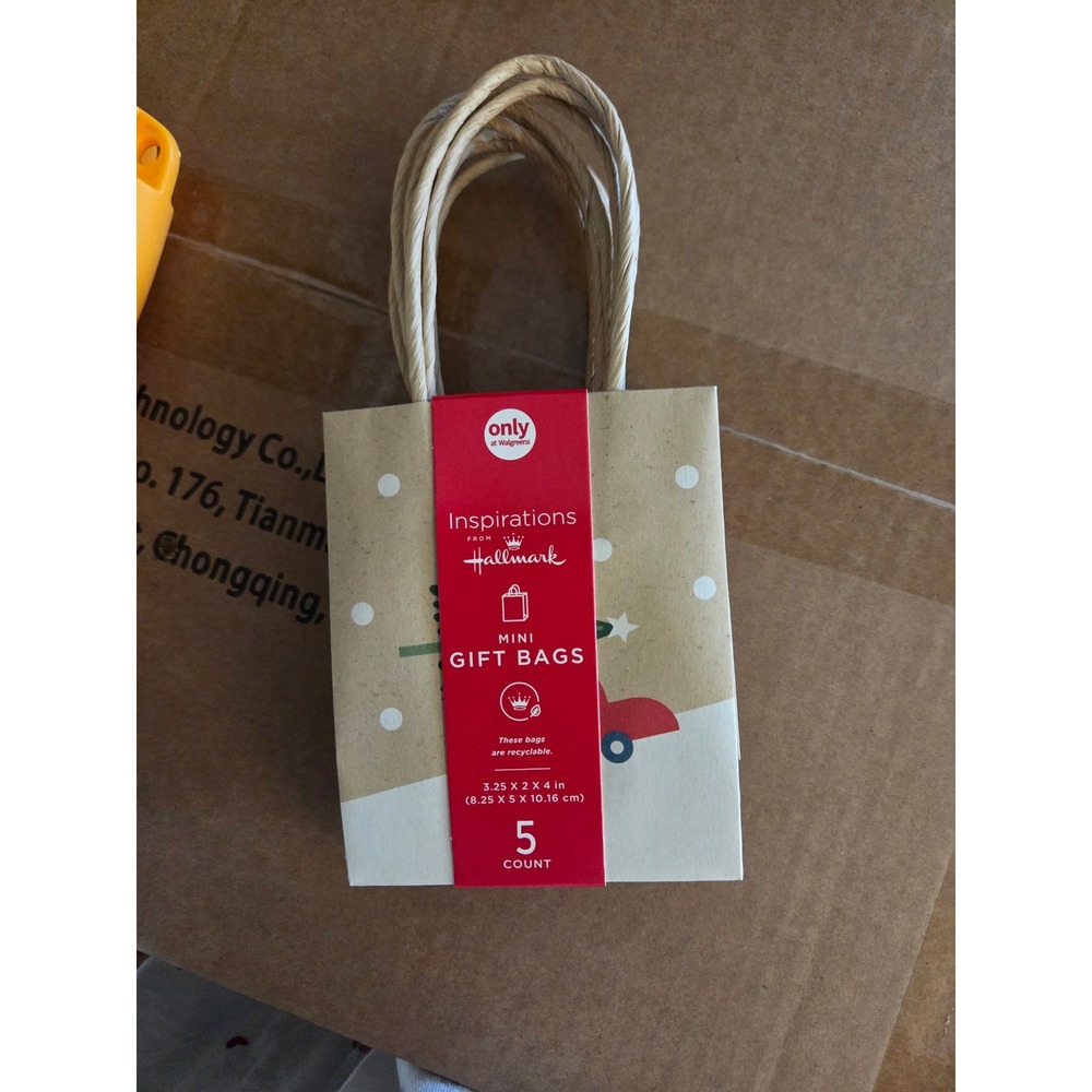 Hallmark Inspirations Christmas Mini Gift Bags 5 Count Assorted Holiday Designs